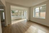 Wohn-/ Essbereich - 4 Zimmer Etagenwohnung zur Miete in Hamburg