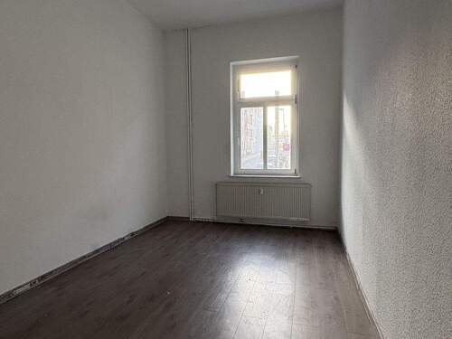 Zimmer 1 - Mehrfamilienhaus, Wohnhaus mit 343,70 m&sup2; in Wurzen zum Kaufen