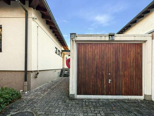 Garage - 