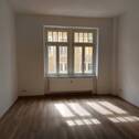 Wohnzimmer - 3-Zi.-Mietwohnung mit Balkon (1. OG) - Meißen rechts der Elbe - MW4z0102