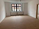 Wohnzimmer - 2 Zimmer Etagenwohnung zur Miete in Torgau