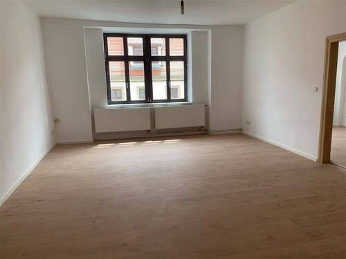 Wohnzimmer - 2 Zimmer Etagenwohnung zur Miete in Torgau