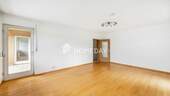 Wohnzimmer 2 - 2 Zimmer Etagenwohnung in Müllheim