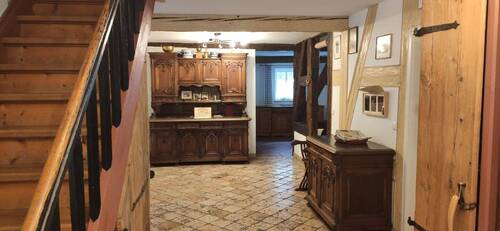 Eingangsbereich - Einfamilienhaus mit 434,00 m² in Erlangen zum Kaufen