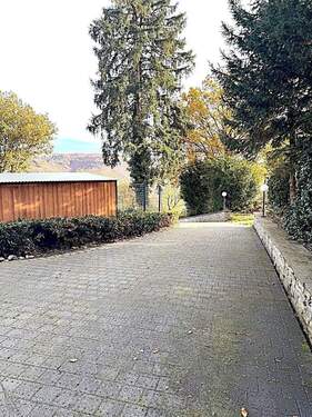 Hofeinfahrt - 4 Zimmer Einfamilienhaus in Simmerath