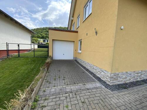 Garagenzufahrt - 