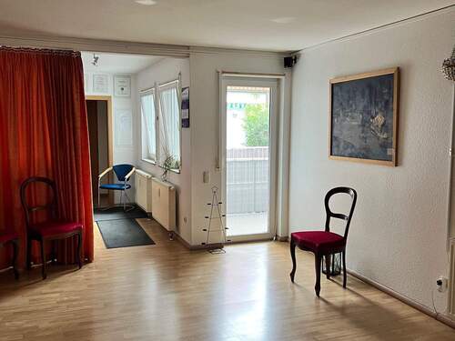 Wohnbereich.jpg - Gepflegte 2 - Zimmereigentumswohnung barrierefrei mit Lift und Balkon in der Stadtmitte