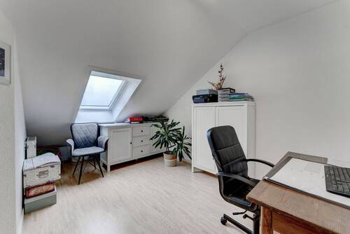 Büro im ausgebauten DG - 