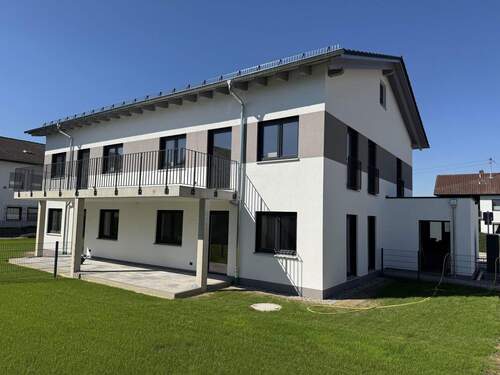 Bild 1 - 3 Zimmer Neubau QNG 40 - 1 OG inkl. EBK