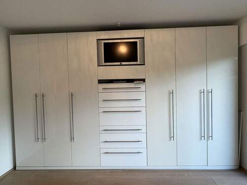 Der Schlafzimmerschrank - 