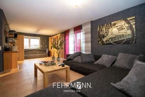 Wohn- und Esszimmer - 
