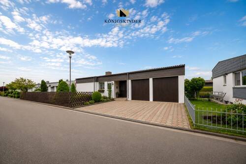 Vorderansicht - 4 Zimmer Bungalow in Öpfingen