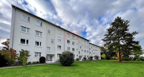 Außenasicht - Sehr gepflegte 4 Zimmer Wohnung mit Garage in Raiffeisenring