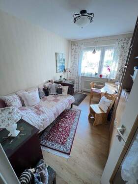 Kinderzimmer /Arbeitszimmer - 