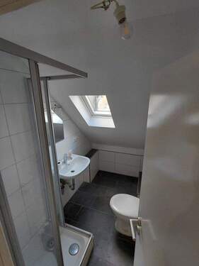 Bild 1 - Sanierte Leerwohnung - 249.000,00 EUR Kaufpreis, ca.  58,00 m² Wohnfläche
