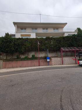 Rückseite mit Balkonen - 1 Zimmer Mehrfamilienhaus, Wohnhaus zum Kaufen in Idar-Oberstein