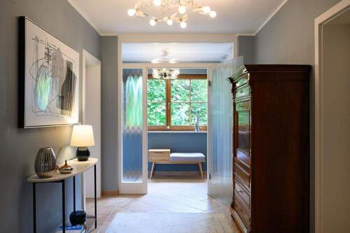 Geräumiger Flur im EG - 