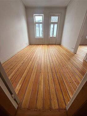 großzügig geschnittenes Zimmer - Etagenwohnung mit 117,00 m&sup2; in Hamburg zur Miete