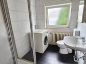 Tageslichtbad mit Dusche - 