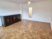 Wohnzimmer - 3 Zimmer Etagenwohnung in Schelklingen