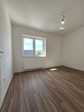 Schlafzimmer 2 - 