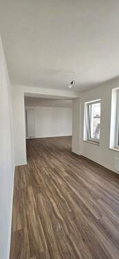 Durchgangszimmer EG - 