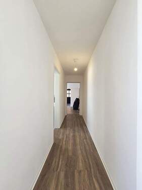 Flur 1.2 - 