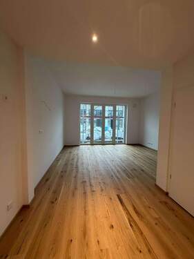 Wohnzimmer - 2 Zimmer Etagenwohnung zur Miete in Amberg