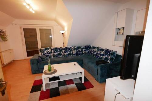 Bild2 - 2 Zimmer Etagenwohnung zur Miete in Weidhausen b.Coburg