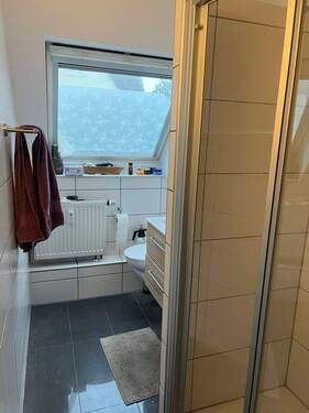 Duschbad mit Tageslicht im OG - 