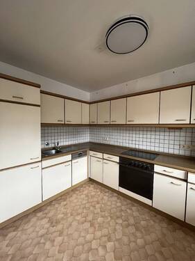 L-Einbauküche - 2 Zimmer Etagenwohnung in Viersen