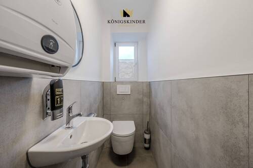 WC - 