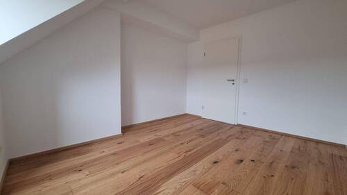 Zimmer2, Perspektive3 - 