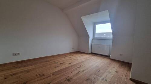 Zimmer2, Perspektive1 - 