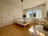 Zimmer 1 - 