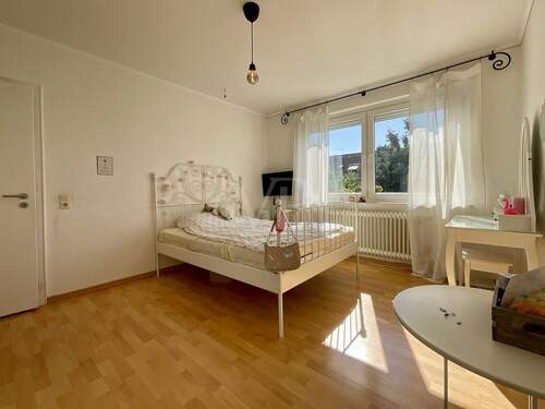 Zimmer 1 - 