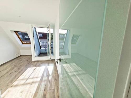 Wohn- und Schlafraum - 