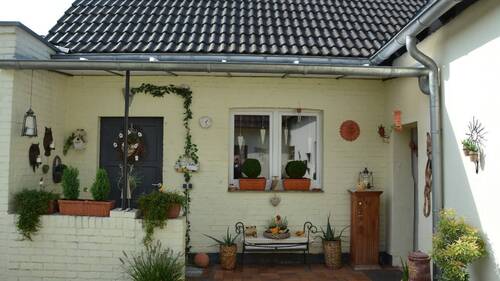 Innenhofansicht - 4 Zimmer Einfamilienhaus in Wegberg