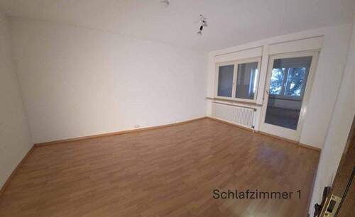 Zimmer vor der Loggia - 