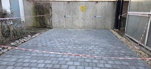 Doppelstellplatz im Hof - 