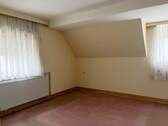 OG-Zimmer-02 - 3 Zimmer Einfamilienhaus zum Kaufen in Bad Brambach