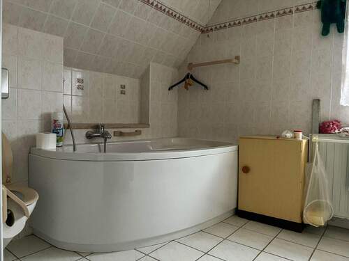 OG-Bad - 3 Zimmer Einfamilienhaus in Bad Brambach