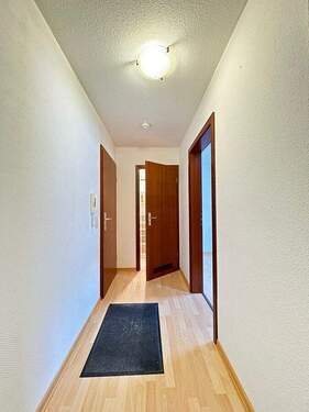 Flur_1 - 