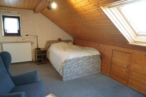 DG Schlafzimmer Bild 1 - 