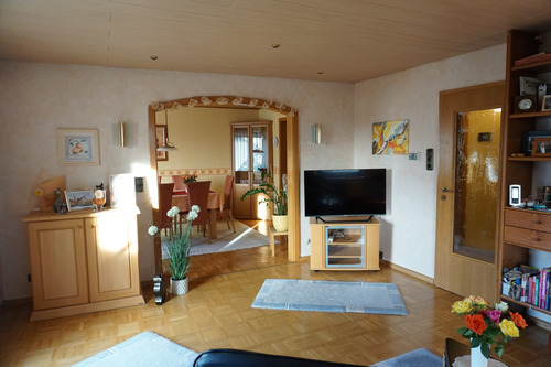 EG Woh- Esszimmer - 6 Zimmer Doppelhaushälfte zum Kaufen in Freudenstadt