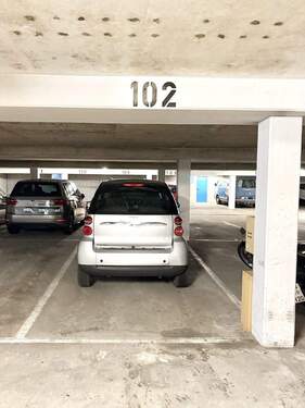TG-Stellplatz - Tiefgaragenstellplatz Nähe Audi
