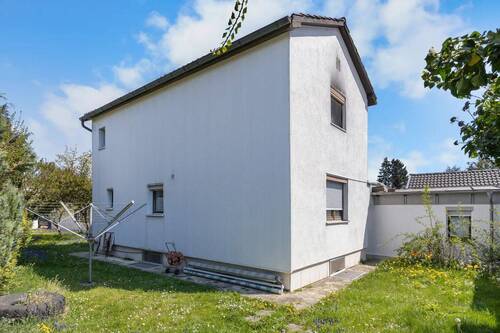 Hausansicht - Einfamilienhaus mit 85,00 m&sup2; in München zum Kaufen