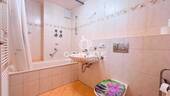 EG: Badezimmer - 