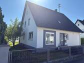 Haus Ansicht 3.jpeg - 6 Zimmer Einfamilienhaus zum Kaufen in Günzburg