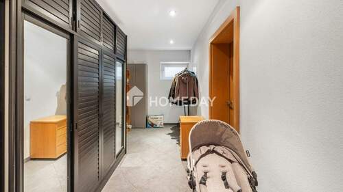 EG Ankleidezimmer 1 - 